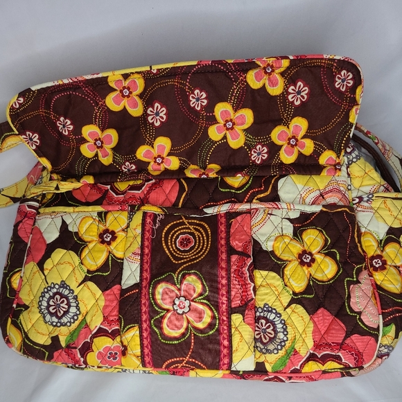 Vera Bradley Diaper Bag Tote Travel "Buttercup" retired. - Picture 11 of 12